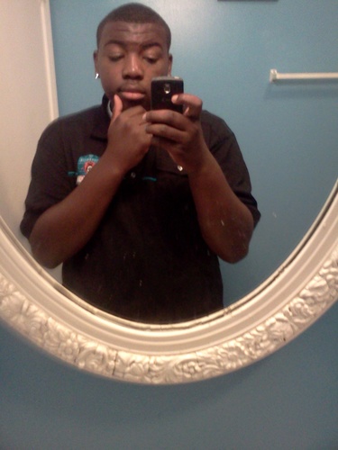 RiChBoy_187's profile picture. No girl , no drama . More money , more problems