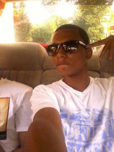 THEREAL_lilpolo's profile picture. R.I.P lil sis GOD is my father #TEAMFOLLOWBACK# 

10-8-95#TEAMLIGHTSKIN#TEAMLEBRA(MN &RT)H&M