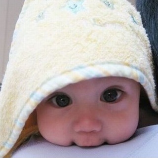 Cool_Littledude's profile picture. newborn baby boy. alone and looking for mommy and daddy.