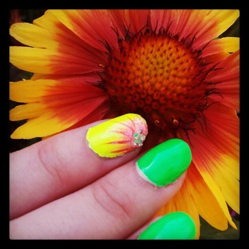 http://t.co/hh9djtx2Ei
http://t.co/rsfMlczRDB
http://t.co/WwsSIA50PN
Like 4thDimensionNails on Facebook