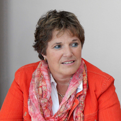 A_Theeuwes's profile picture. werkzaam bij MEE Plus ondersteunt mensen met een beperking vanuit de visie Sociale Netwerk versterking. Uitgangspunt is de eigen kracht van cliënt en netwerk.