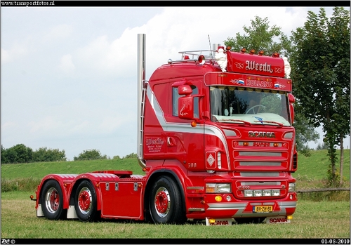 AED Responder 


SCANIA S-U-P-E-R 
V8power Wzawzdb