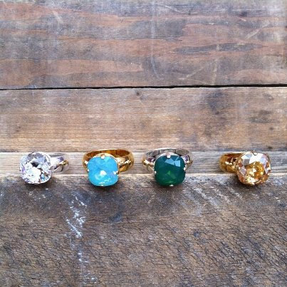 Delilah and Wild spend most their time going on treasure hunts for pretty vintage things and making them into pretty bits of jewellery xoxo