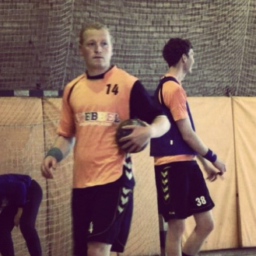 WesleyHage's profile picture. Combinatiefunctionaris Hercules handbal, https://t.co/Cgw5N1rds3, handbaltrainer, sport/fitnessinstructor, Handbalschool Haaglanden.