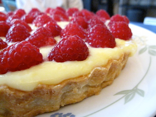 DietDesserts's profile picture. Wadud here, owner of Internet company which promotes various products. My wife's into health and fitness and wanted to share this with you, the Paleo Solution.