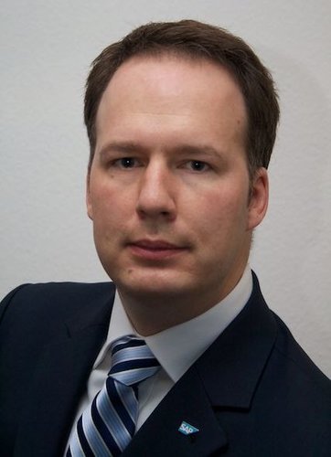 eurinb's profile picture. stated opinions are my own