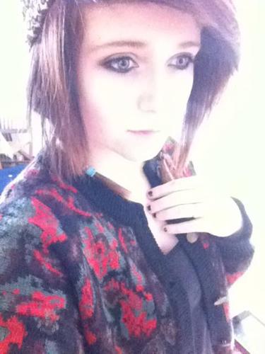 ^.^