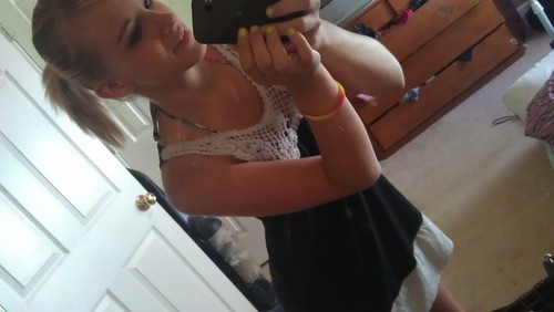 I'm Shyanna . grade 11 page high . 16 years young . #teamtaken by @baker_1112 !