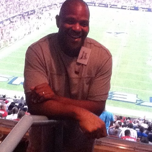 melvinlove17's profile picture. Welder