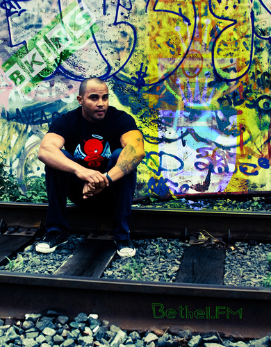 “I have the simplest tastes.  
I am always satisfied with the best.”


(Artist, Director, Producer)  -Bethel King-