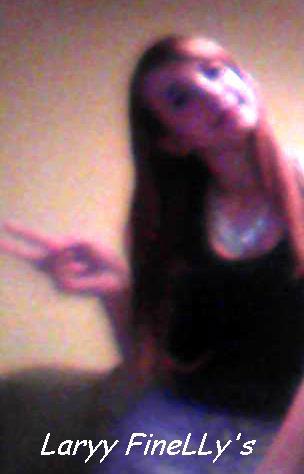Maliciosa,carinhosa,Muito Bem intencionada,  ciumenta,persistente,orgulhosa Tenho Muitaa Saudade Do #Nick e #Alisson_Eteno e Souu mais Uma ♌ŦIИЄŁŁЧS *--*