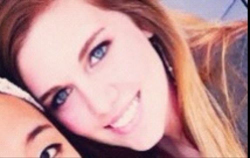 aMILLIEonaire's profile picture. Can't make a good soup, can't do a handstand in a pool. Can't spell the word lieutenant. I'm good at tolerating pain; I'm bad at math, and... I'm stupid.