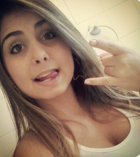 em um Caminho sem rumo Vou levando a vida!