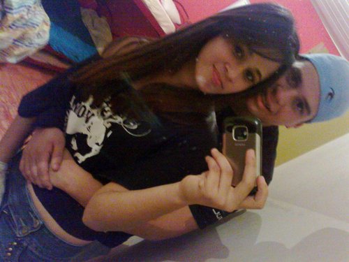 Se eu tivesse q escolher entre te amar e respirar eu usaria meu ultimo suspiro para dizer EU TE AMO  @YanBueno1 *---*
'Viamão