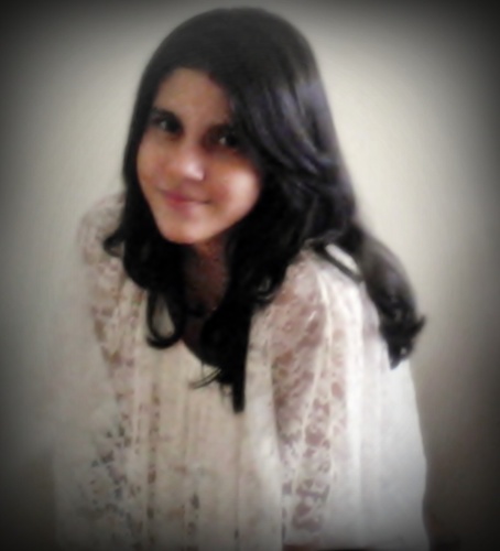'Who am I {?} I can be who I want to .. Can you tell me lies and I believe all of them and smiles after a disappointment.☮ ♥ツ