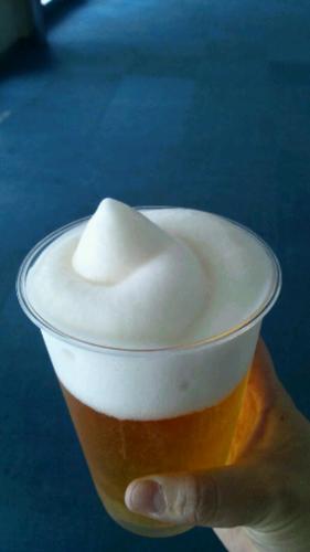 お酒が好きな栄養士&調理師です！ アルコールが入ってる飲み物なら何でも好きです♪きっと手を消毒するアルコールも私なら飲めるかも…(笑) あと、人を楽しませるのも大好きです☆ お酒も音楽もロック好き♪ 日記。自分が生きてた証。