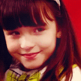 Atriz Mirm, 12 anos, Atua na novela CarrosselSBT como Maria Joaquina