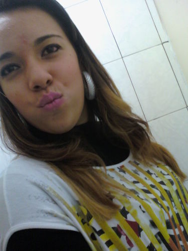 *Quem sabe ainda sou uma garottinha (8