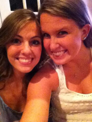 keribrownn's profile picture. meow.