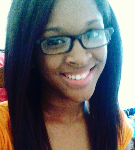 follow me i follow back :)