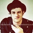 - SoMic é Arte , LuAr faz Parte , ChaMel é Moda e RebeldeS é FODA! . Amo vocês meus RebeldeS! Since:16/07/12