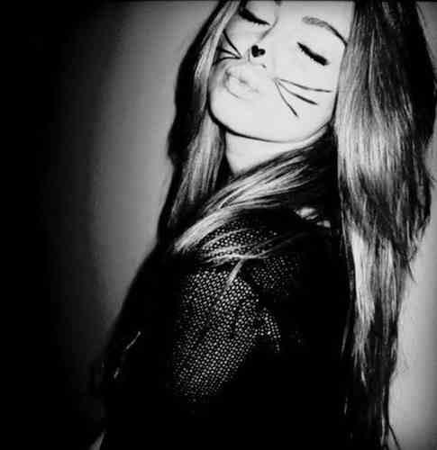 Be the kind of person that you want to meet. 
+ Love u Niall! xox
#Janoskians #Art #photography #dance  
#directioner.
