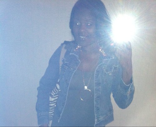 only_1deneen's profile picture. 