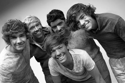 jaunDproblems's profile picture. #DIRECTIONERPROBLEMS
im kirsten and im 16 im obsessed to one direction cher lloyd and ed sheeran
this is a list of all my directioner problems