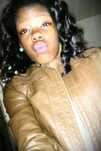 chilling everyday all day. but follow my Ride or die's @__deletethis & @trifeee. k(: