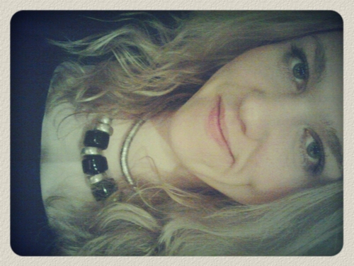 zandraflyg's profile picture. My life? I play lead for team Anna Hasselborg (Curling) and study media and communication at uni. See you guys out and about!