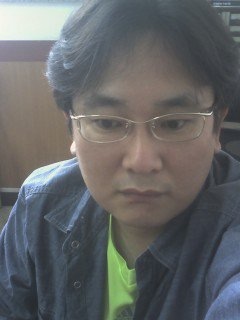 haebaraki365's profile picture. 아름답진 않지만 아름다워지려고 노력하는 사람, 사춘기 지나자 갱년기로 접어든 남자, 삶 사람 사랑이 그리운 영혼, 무색무취의 인간. 해바라기닷컴을 운영하고 있는 운영자. 꽃으로 세상이 밝아졌으면 하는 사람이구요 모두가 행복했으면 하고 바랍니다.