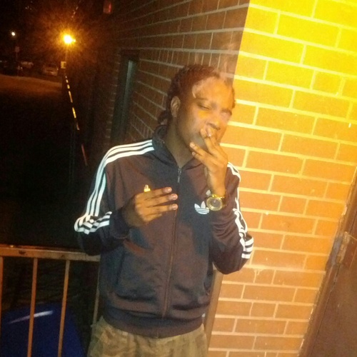 papaT_'s profile picture. 