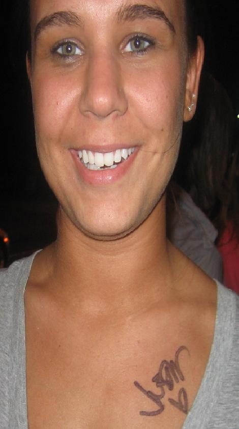 ahleashah's profile picture. 