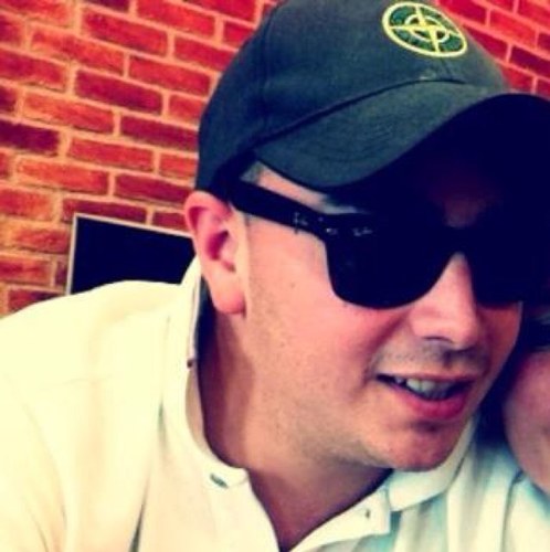 simonesgriccia's profile picture. Studente di scienze della comunicazione Apostolo dell'@opificiok