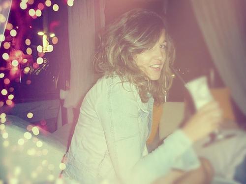 Estherkanphan's profile picture. jugar y descubrir nuevos mundos y nuevas historias con más de una vida que te ofrecen los...