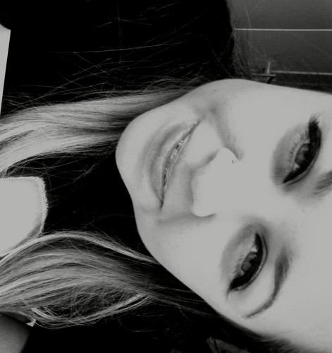 @ticiaam toda minha,  ;3