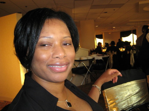 YvetteRogers's profile picture. 