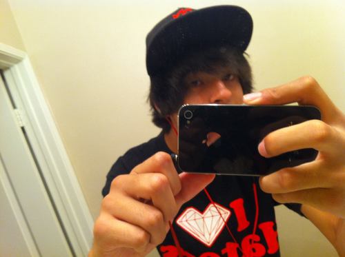 Remystark2's profile picture. well what can i say i listen to rap and deathcore SKATE ALL DAY and live life the best i can