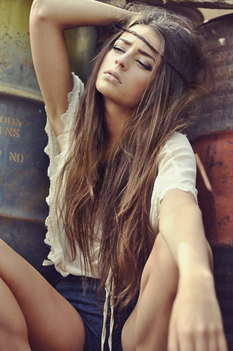 a good beginning,makes a good einding. ♥  ⓛⓞⓥⓔ  ◕‿◕