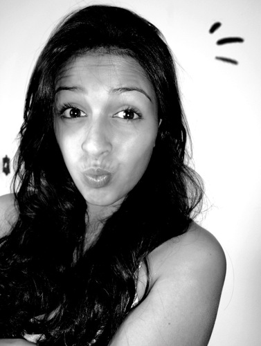 -15 anos, ciumenta, mineira, flamenguista, namorada do @RenanDouglas001 . 
Quer saber mais? entaao segue *-*