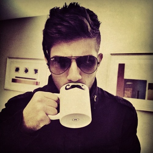 chaynatica_bj's profile picture. Ele é meu bb. Ele me conquistou por ser essa pessoa incrível que ele é, tenho muito orgulho de ser sua fã.  O amo mt @ChayLeao meu, pq sim