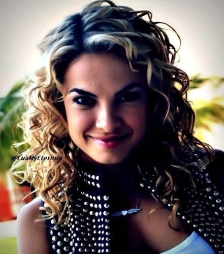 Ela é minha princesa, simplesmente Meu Tudo ♥...