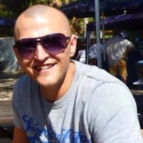 andywhiteley12's profile picture. 00 P.A.T Engineer.