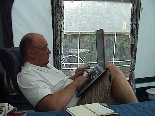 Vader, Volleybaltrainer, caravanliefhebber. Manager.