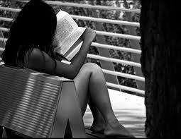 alejadameneses's profile picture. “Lo peor es que el empeoramiento empieza a empeorar” (Mafalda)