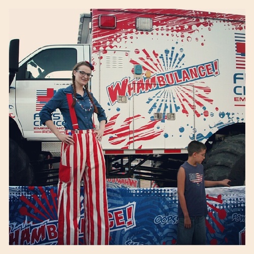 TheWhambulance's profile picture. Rocket ship builder, pizza expert, loves the Giants, parent.