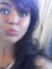 eu sou a alegria de quem me ama a tristeza de quem me odeia a ocupação de quem me inveja MAIS O IMPORTANTE é q sou a menina dos olhos de Deus