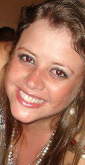 Repórter e apresentadora da Rádio Itatiaia Juiz de Fora. Apaixonada por comunicação, marketing e pessoas. Professora universitária. E, agora, mãe. :)