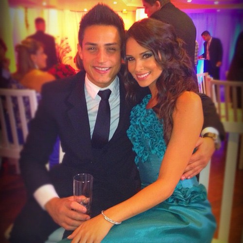 LosSapis_Fans's profile picture. Club d Fans del Noviazgo d @Rosm18 y @Aranone!!! Los Keremos Mucho!!!!!!!!