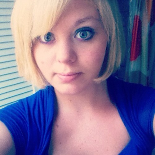 KellyWantsURMom's profile picture. 